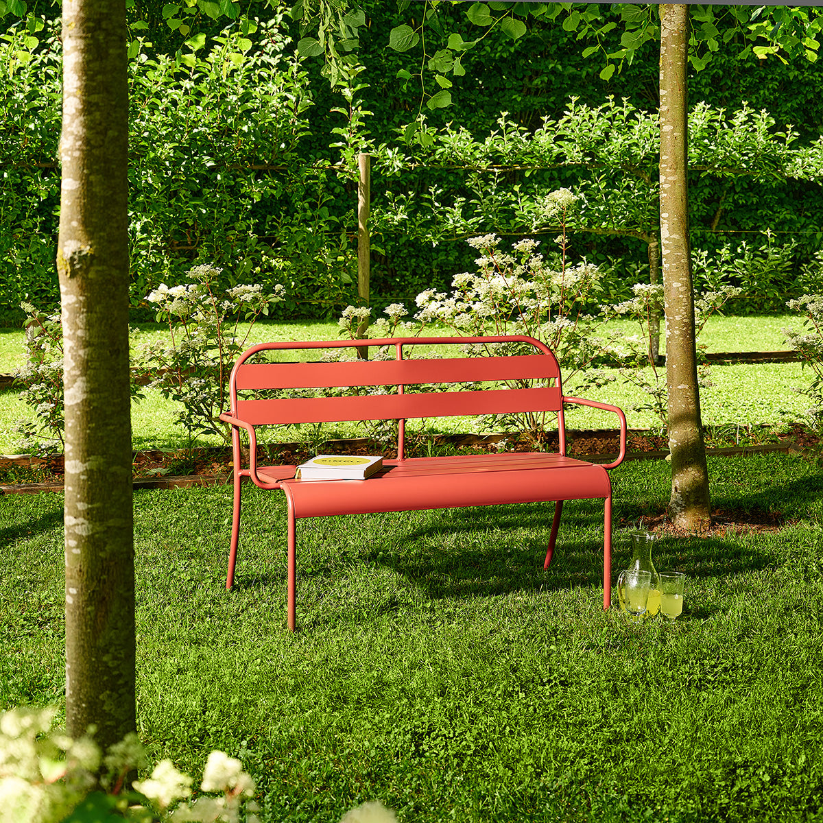 Banc de jardin en aluminium framboise