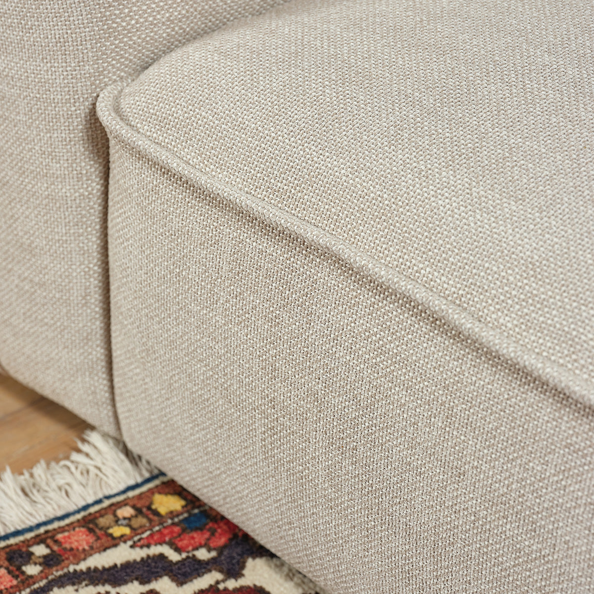 HECTOR - Gerades 3-Sitzer-Sofa aus beige meliertem Strukturstoff