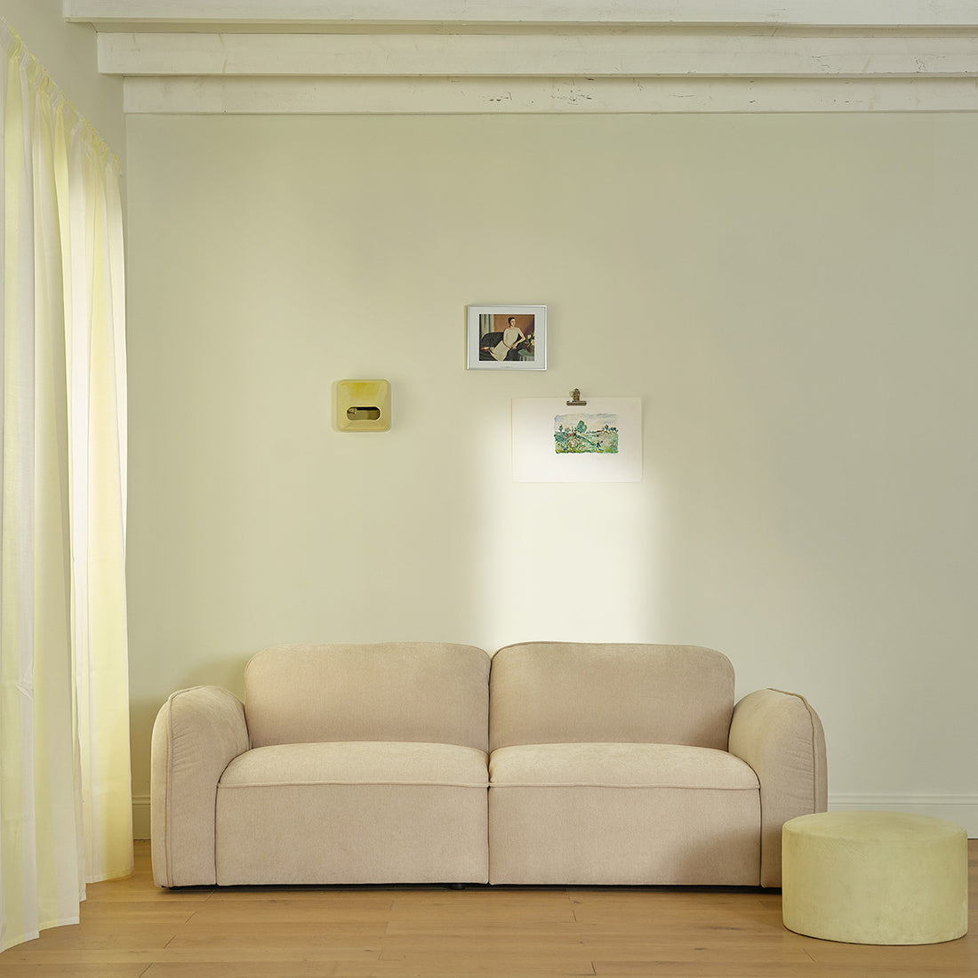 HECTOR - Gerades 3-Sitzer-Sofa aus beige meliertem Samt