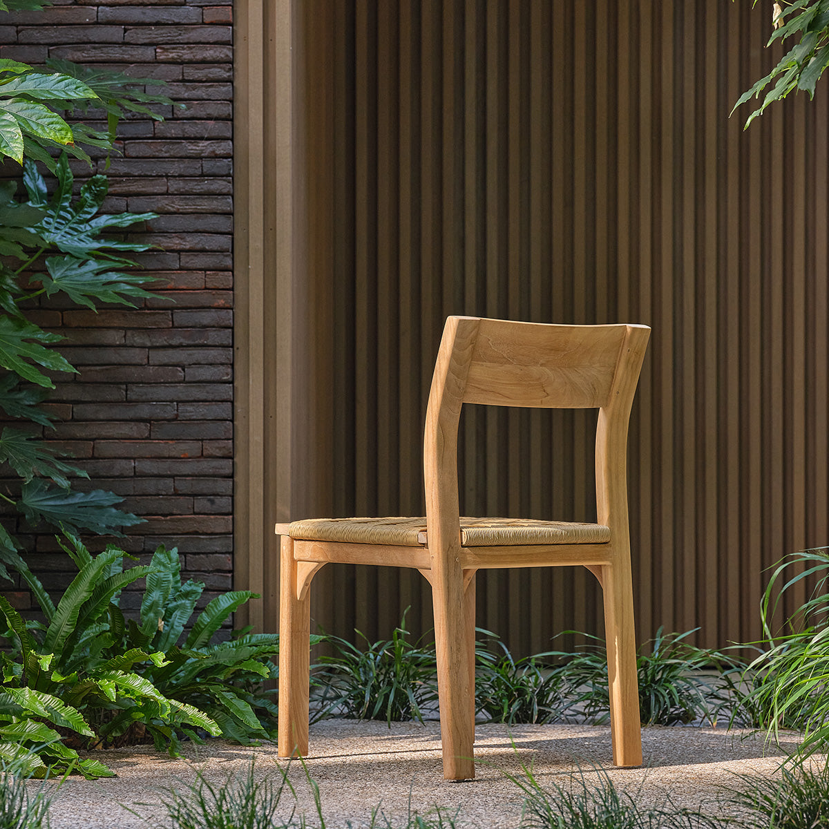 PIANA - Chaise de jardin en teck massif et rotin