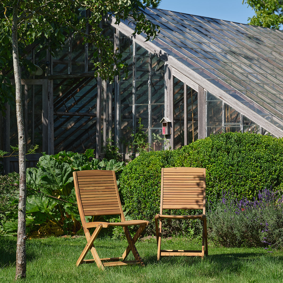 MILOS - Sedia da giardino pieghevole in legno massello di acacia oliato (set da 2)