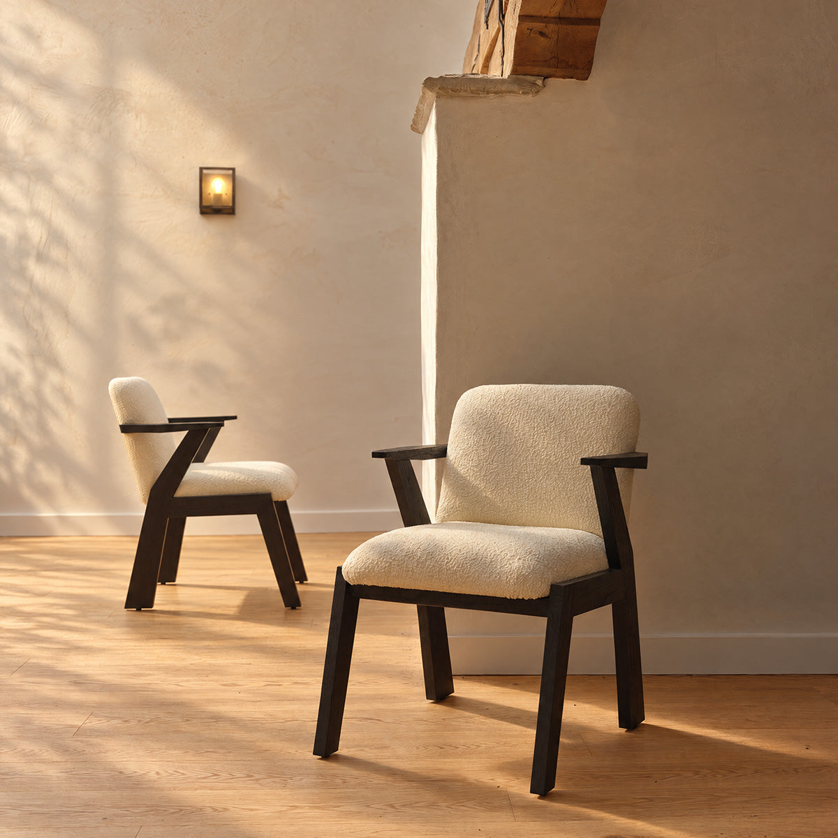 ZOLA - Lot de 2 chaises en mindi massif noir et tissu bouclette crème
