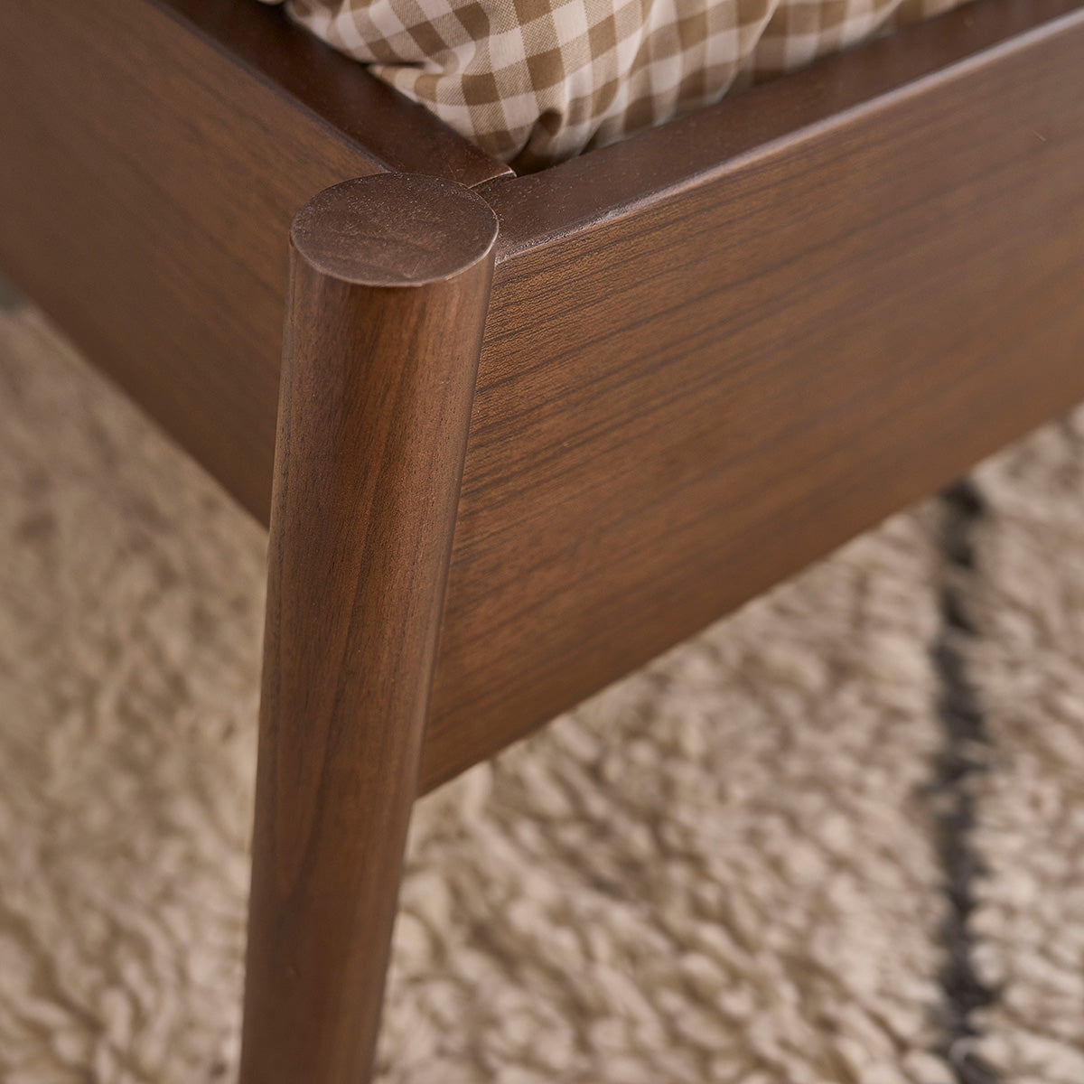 VINTAGE - Lit en bois de mindi finition noyer 180 cm