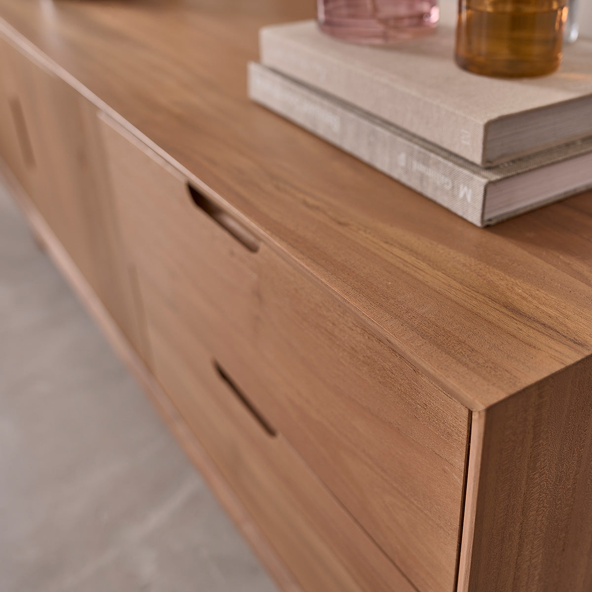 GUSTAVE - Mobile TV in teak massello 150 cm