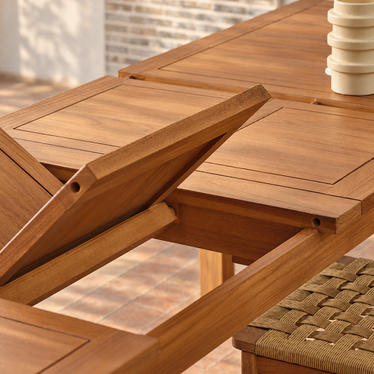 TAB0010-table_en_teck_massif_extensible_10_pers-06.jpg