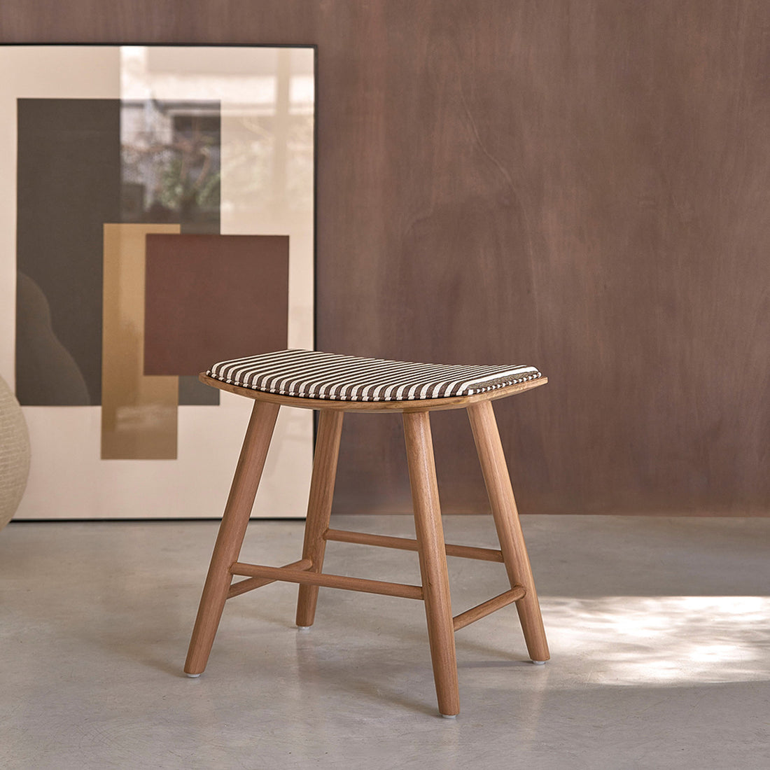 AMBRE - Tabouret de bar en teck massif et assise à rayures 45 cm
