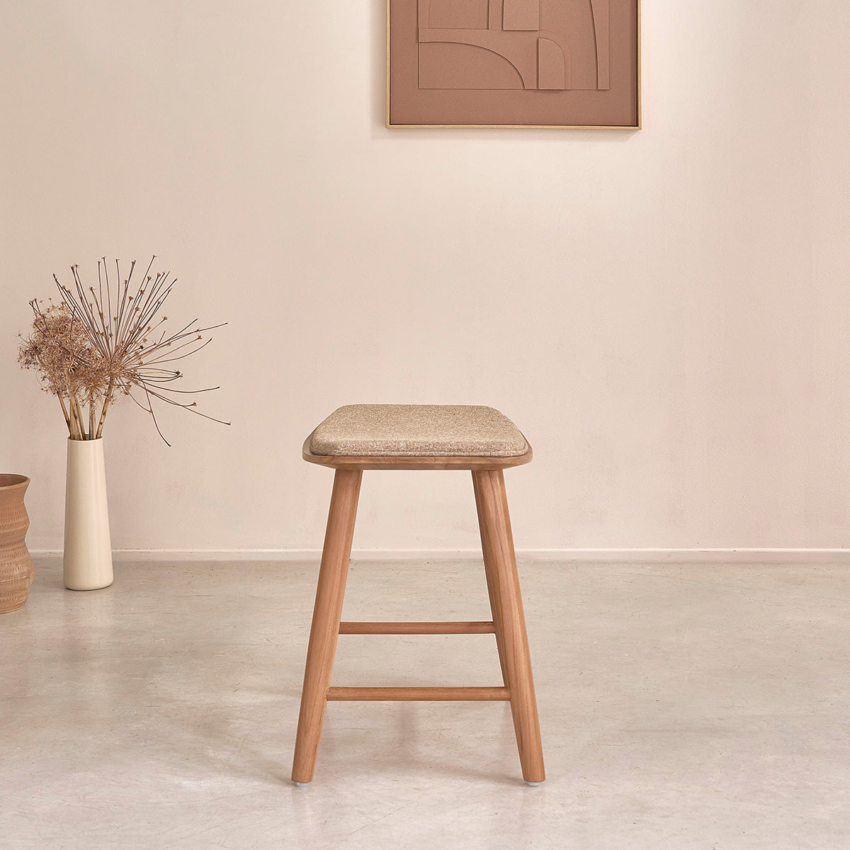 AMBRE - Tabouret de bar en teck massif et velours grège 45 cm
