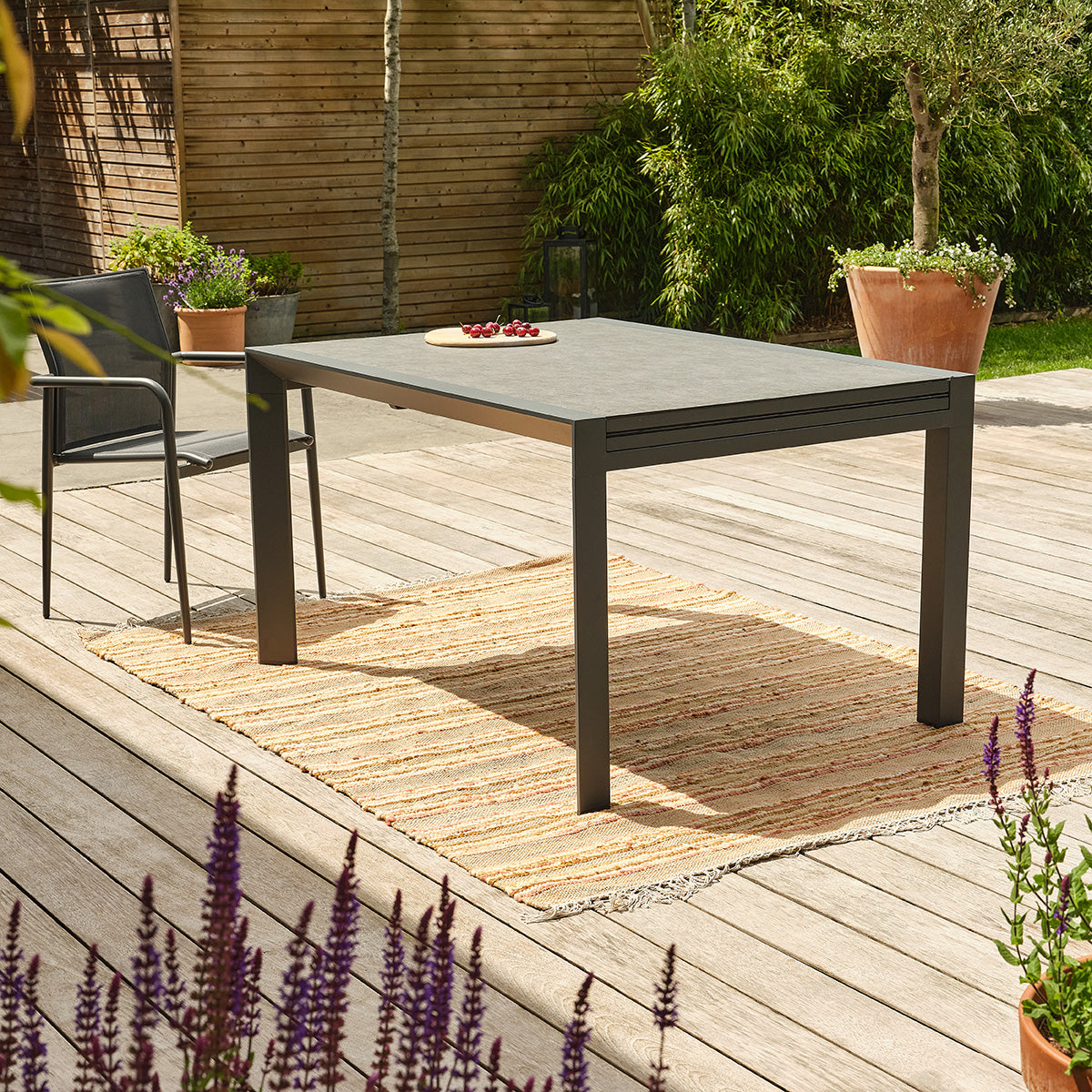 TDJ0013-table_de_jardin_en_aluminium_et_verre_extensible_gris_6_10_pers-04.jpg
