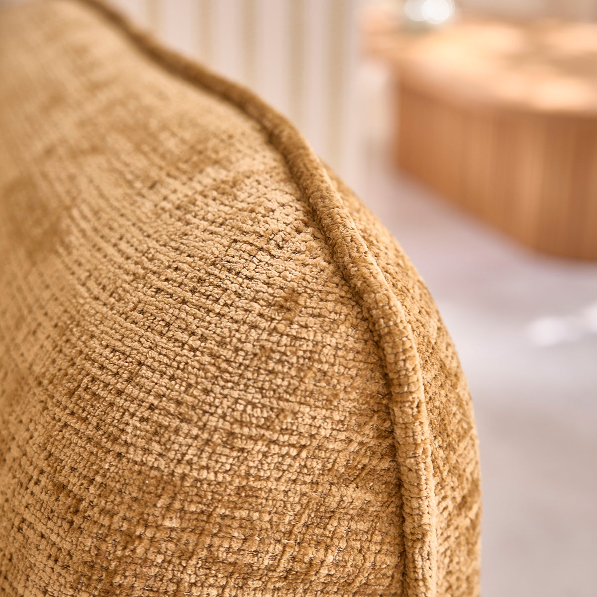 HECTOR - Canapé droit 3 places en velours texturé ocre