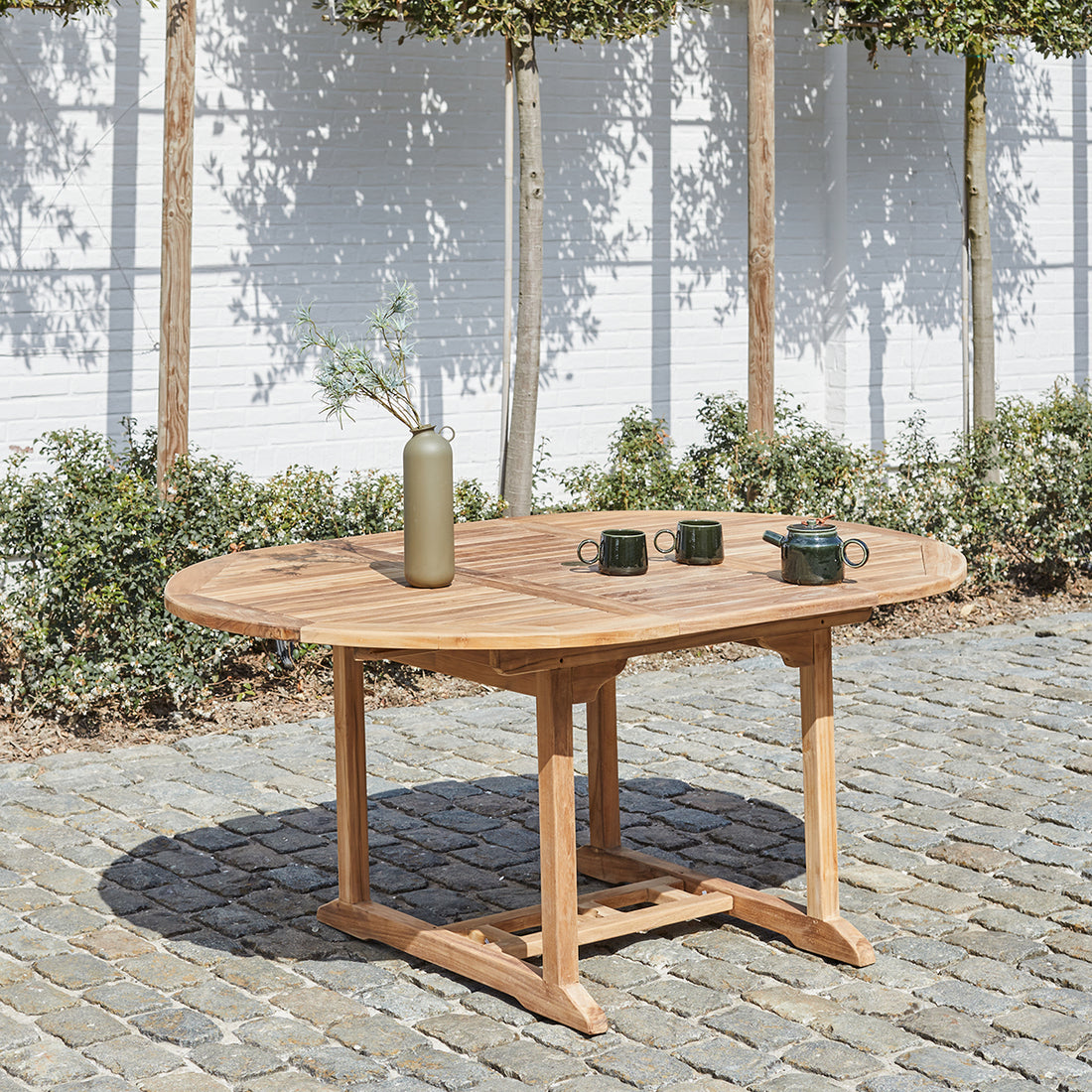 MIDLAND - Table de jardin en teck massif extensible ovale 6/8 pers.