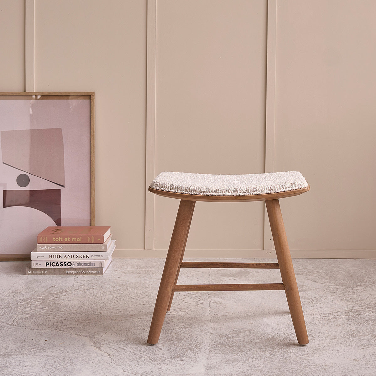 AMBRE - Tabouret en teck massif assise bouclette 45 cm