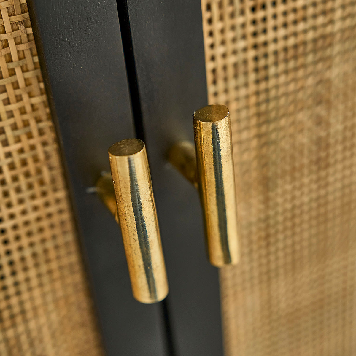 BLAISE - Buffet en manguier massif noir et cannage 68 cm