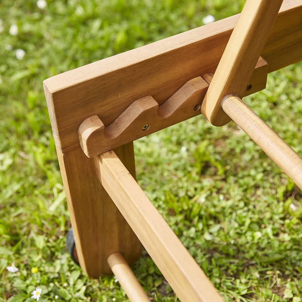 HANOÏ - Bain de soleil en acacia massif et textilène noir