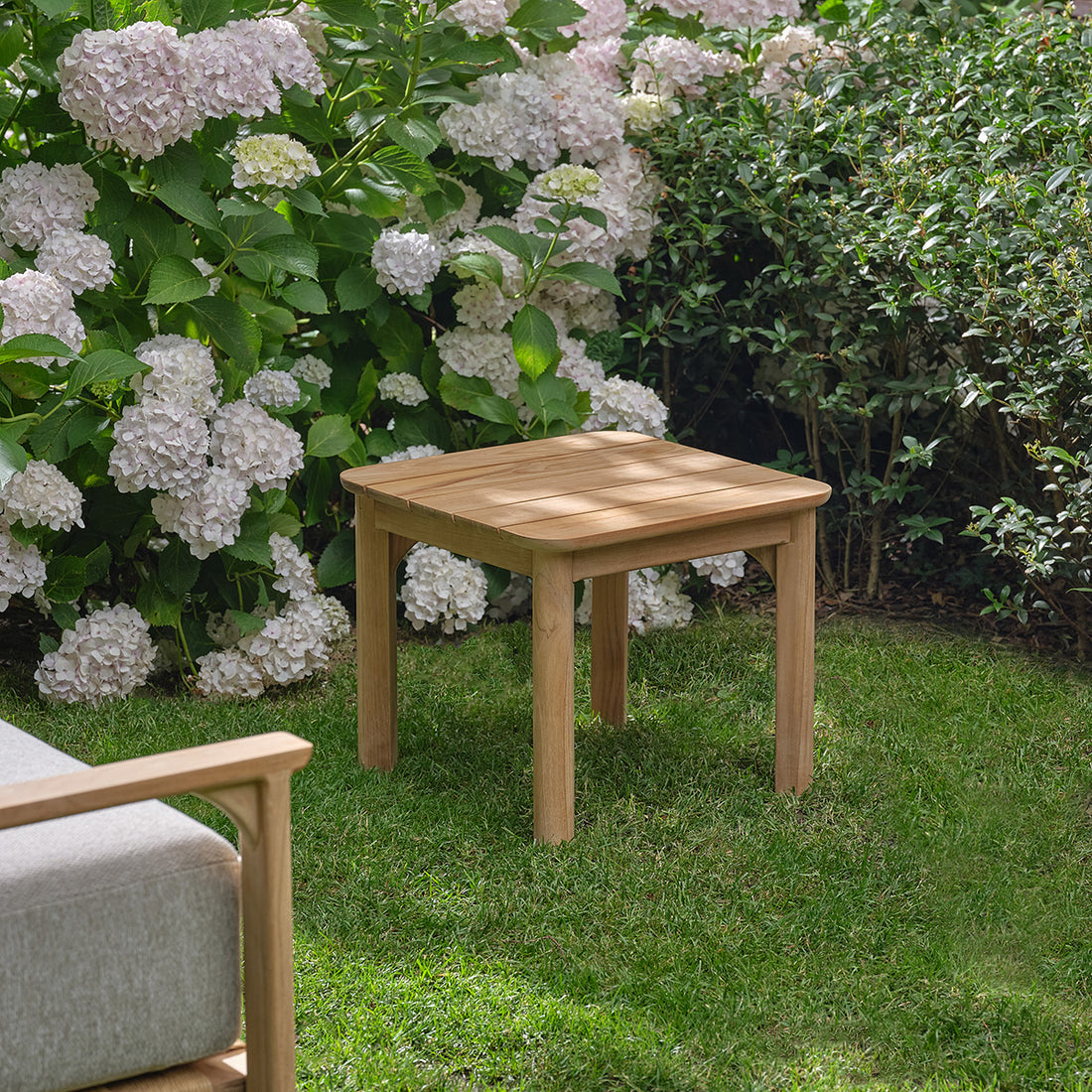 PIANA - Tavolino da giardino in teak massiccio di prima qualità