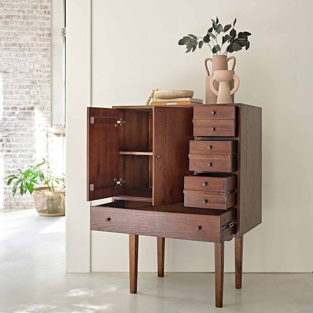 VINTAGE - Commode en mindi massif finition noyer 90 cm