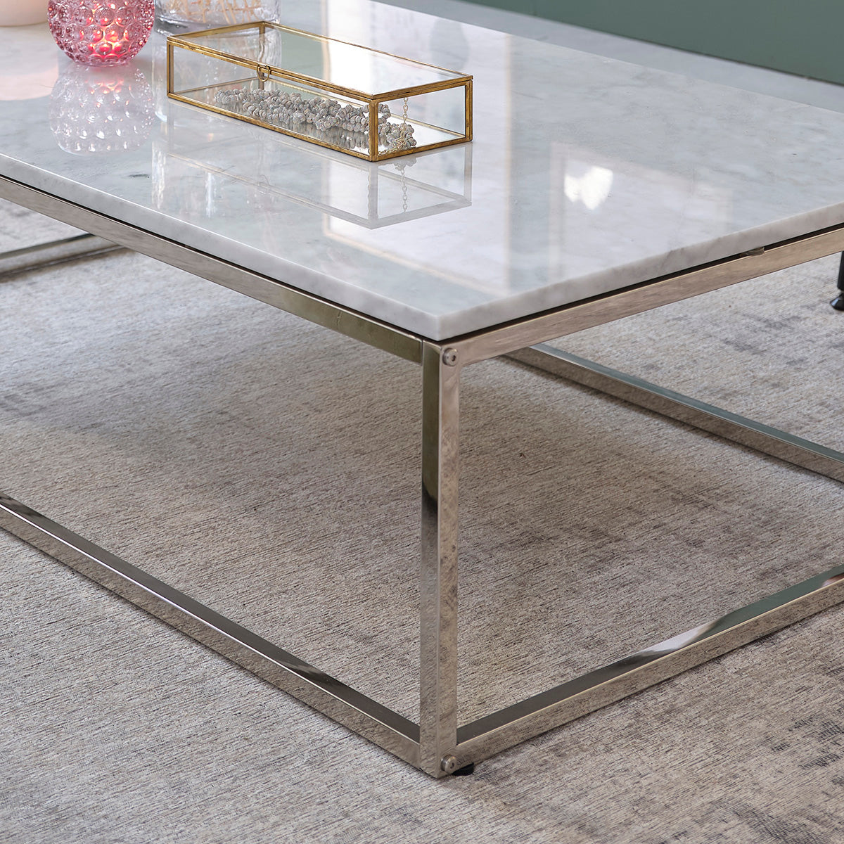 Tavolino in marmo e metallo 120 cm