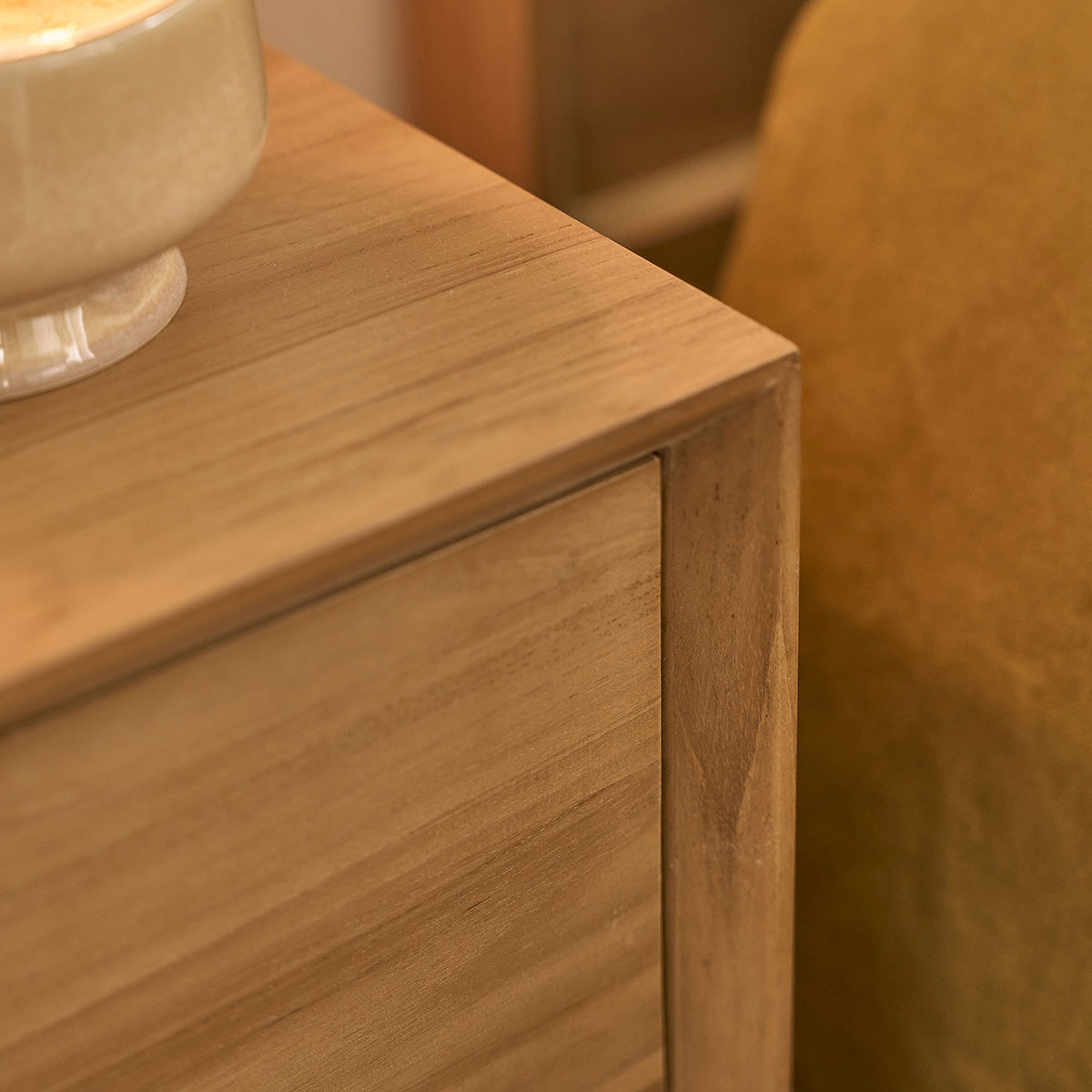 GUSTAVE - Table de chevet en teck massif 50 cm