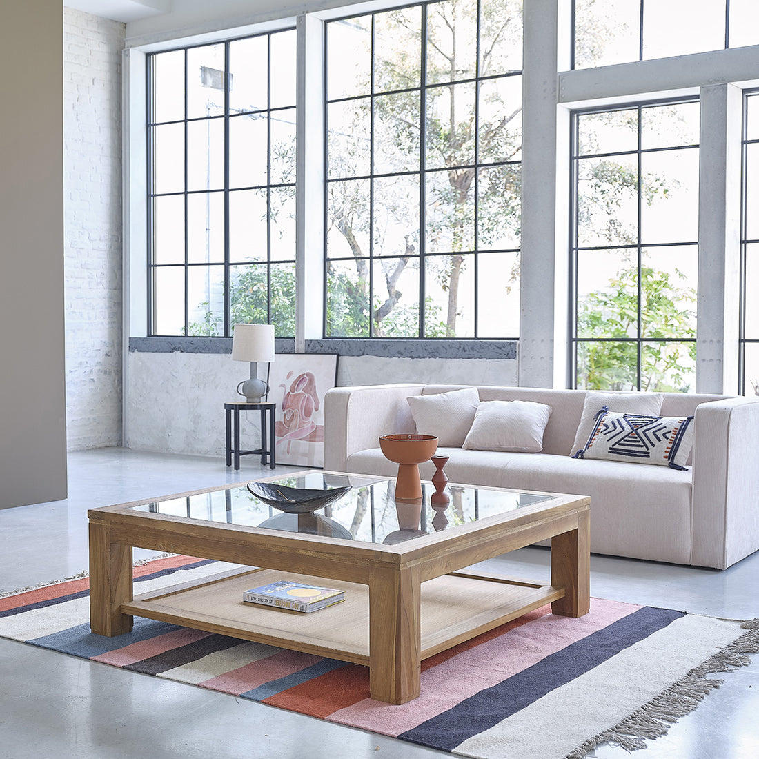 BOSTON - Couchtisch aus massivem Teakholz 120 cm