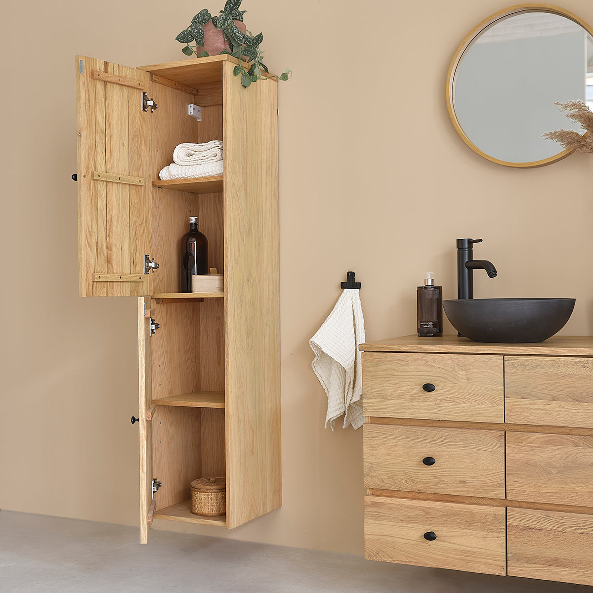 ERNEST - Badezimmer-Hochschrank aus massiver Eiche 150 cm