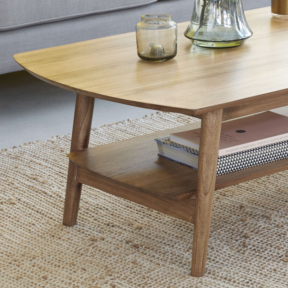 ODDA - Table basse en mindi massif 130 cm