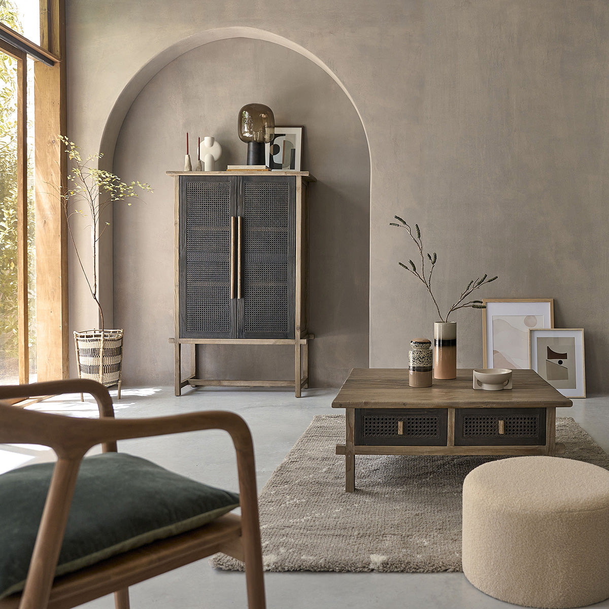 JUNKO - Schrank aus recyceltem Massivholz