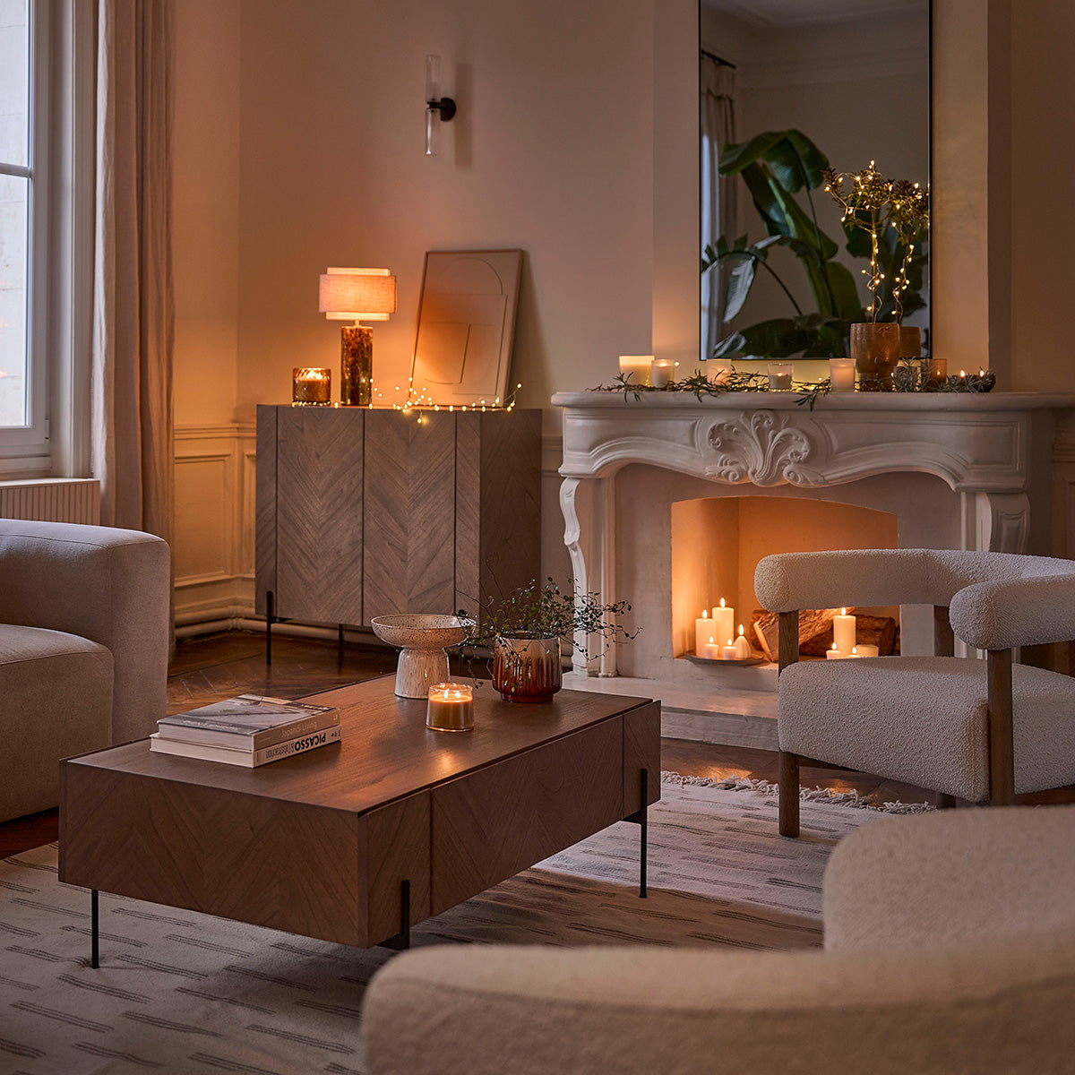 CALIX - Table basse en mindi massif et métal finition noyer 120 cm