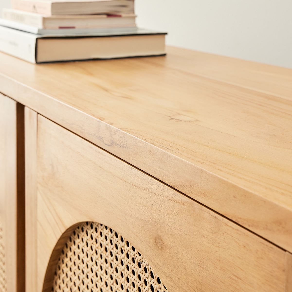 LOÉ - Buffet en teck massif et cannage 183 cm