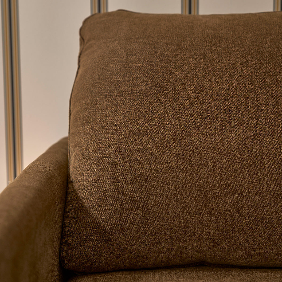 ONDINE - Divano dritto a 3 posti in legno massello e tessuto in velluto bronzo