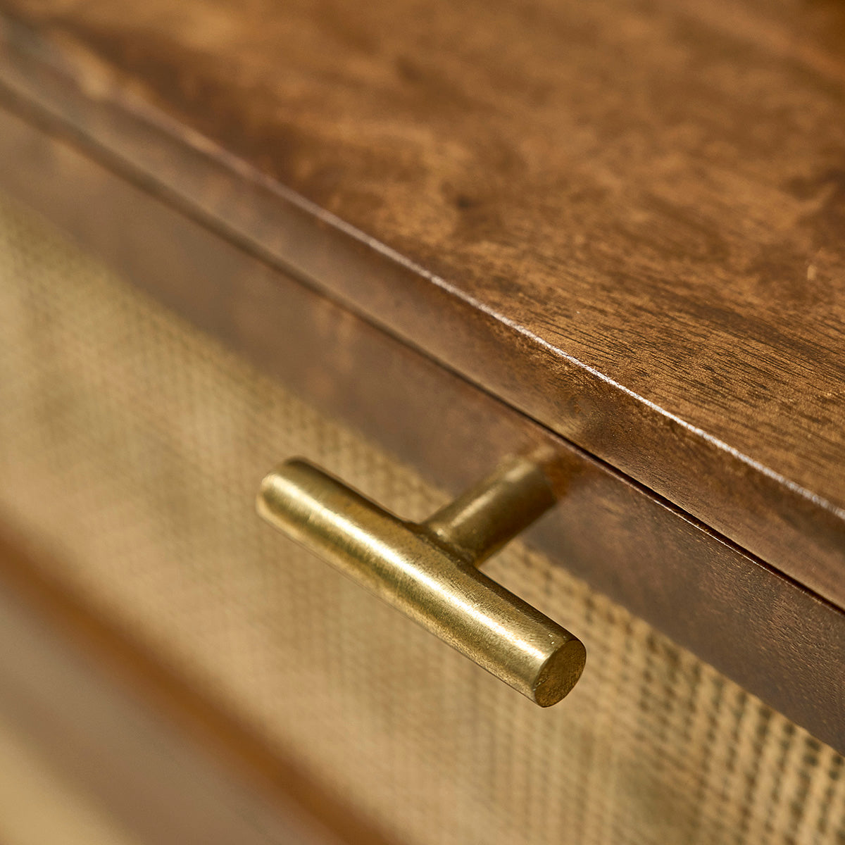 RAPHAEL - Commode en manguier massif et cannage finition noyer 90 cm