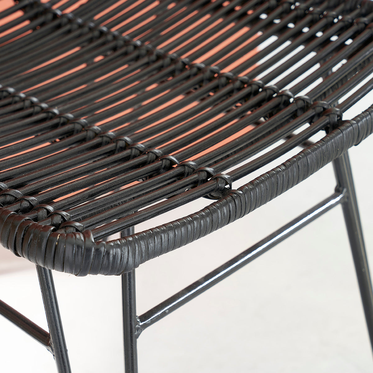 BOHEMA - Sedia nera in rattan e metallo