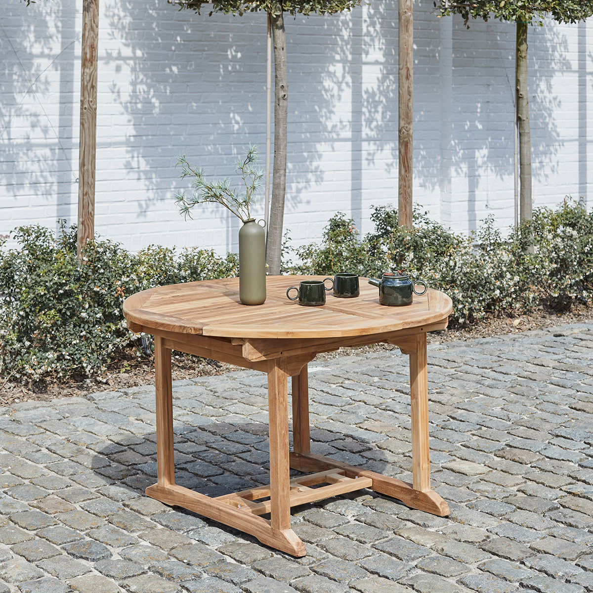 MIDLAND - Ausziehbare Gartenmöbel aus Teakholz 6/8 pers.